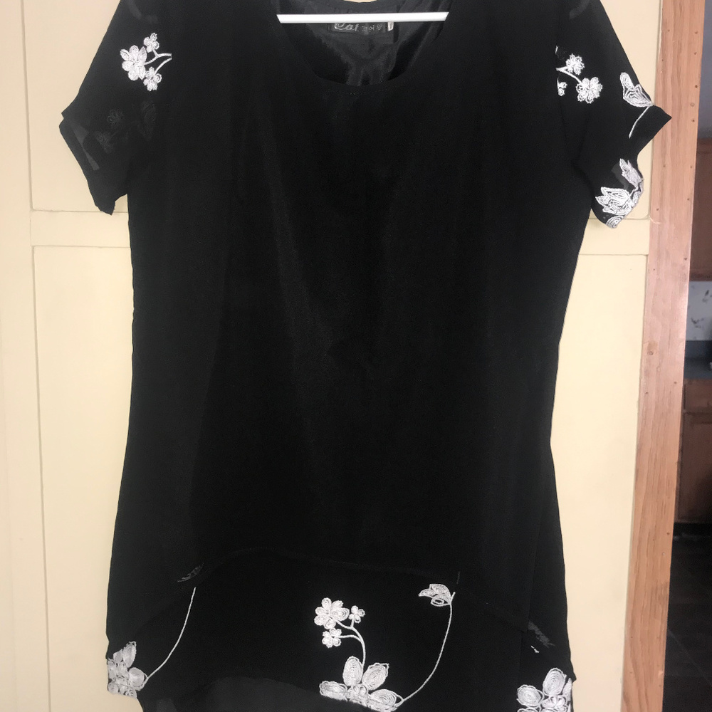 Black Blouse w/ White Flowers